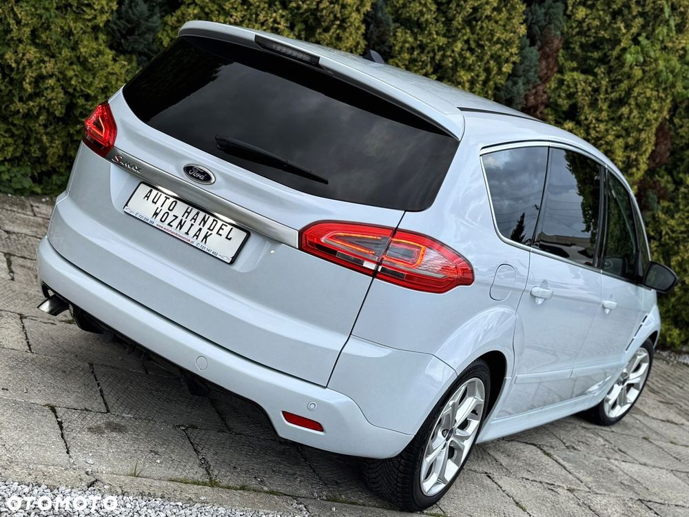 Ford S-Max - 10