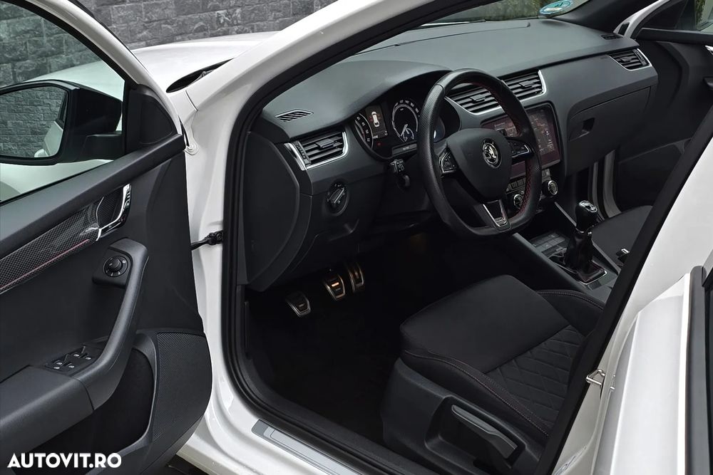 Skoda Octavia - 6