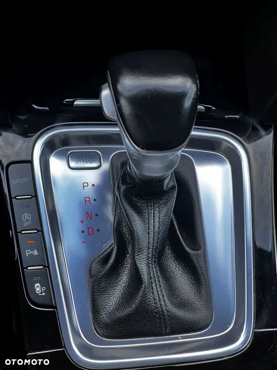 Kia Ceed 1.6 CRDi DCT Spirit - 17