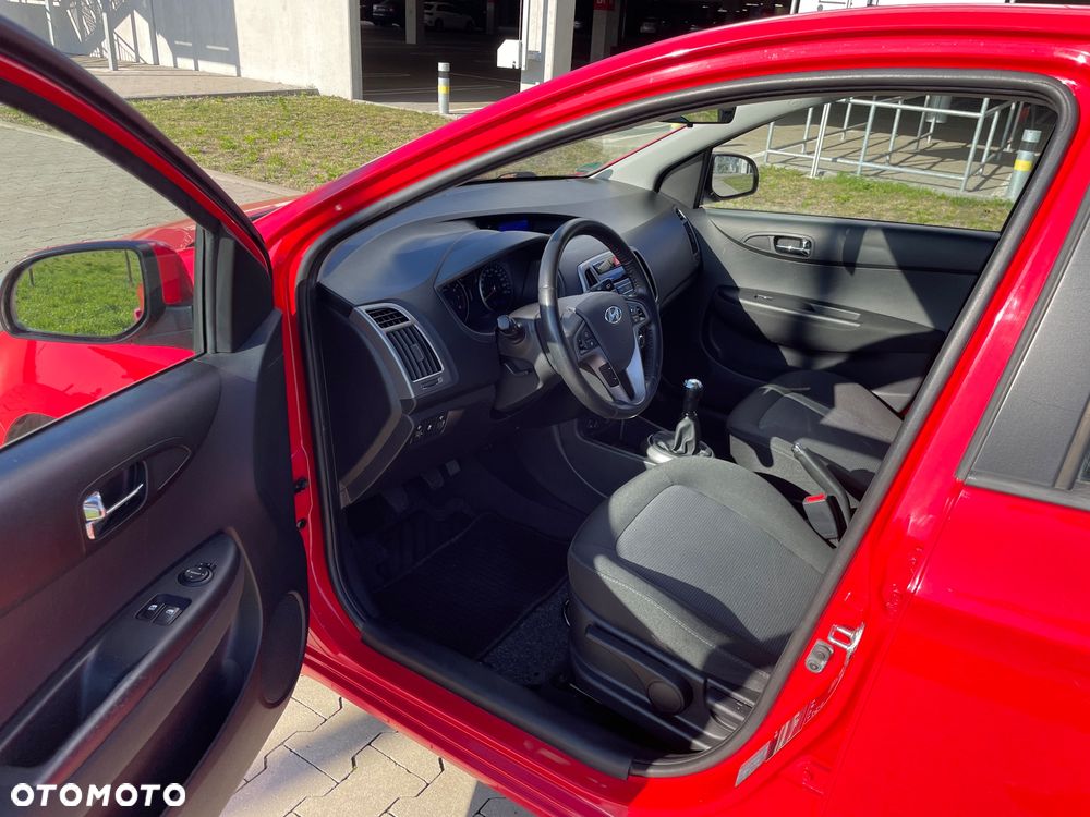 Hyundai i20 1.25 Comfort - 10