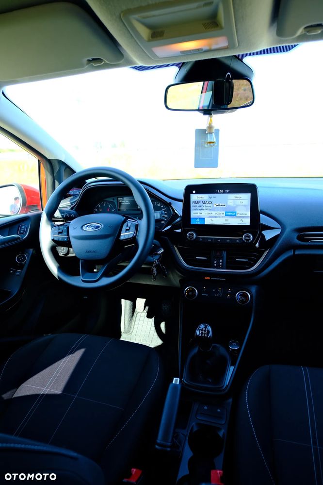 Ford Fiesta 1.1 Trend - 11