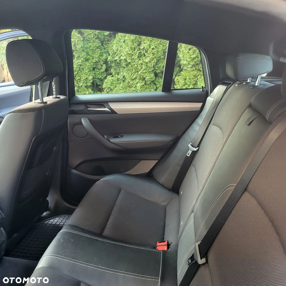 BMW X4 xDrive20d - 8