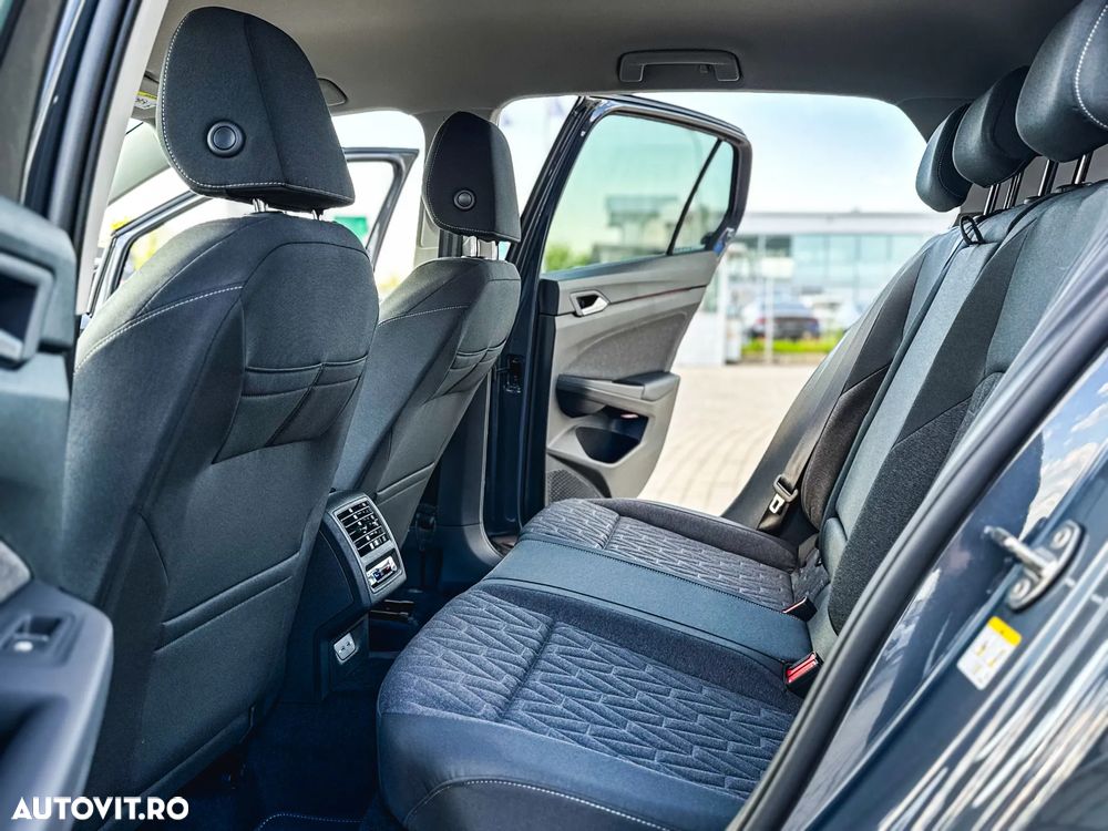 Volkswagen Golf 1.5 eTSI MHEV 150CP DSG Style - 13