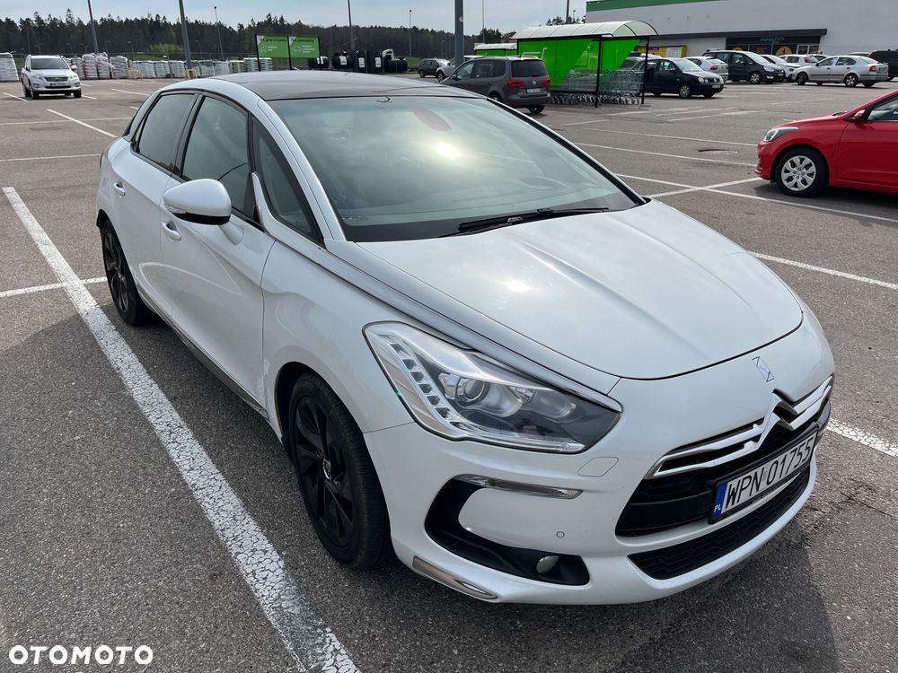 Citroën DS5 HDi 165 SportChic - 4