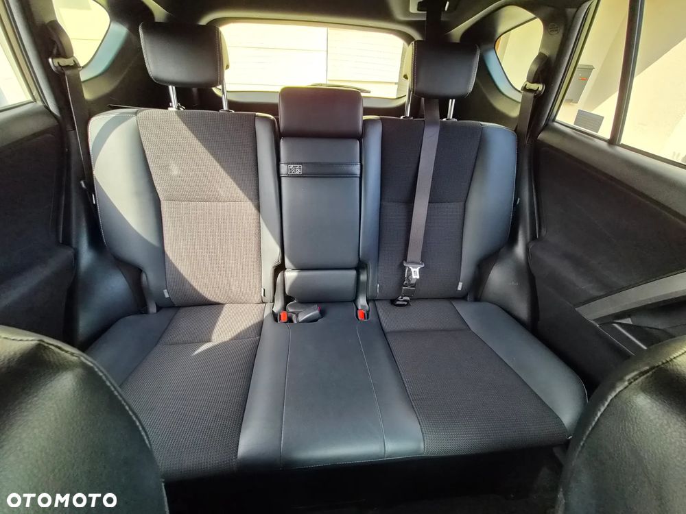 Toyota RAV4 Hybrid Premium 4x2 - 11