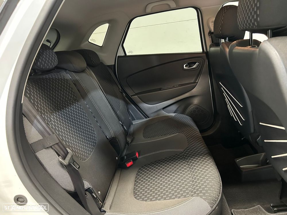 Renault Captur 0.9 TCE Exclusive - 16