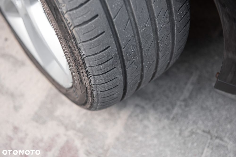 Ford Grand C-MAX - 35