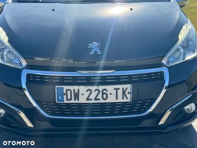 Peugeot 208 - 31