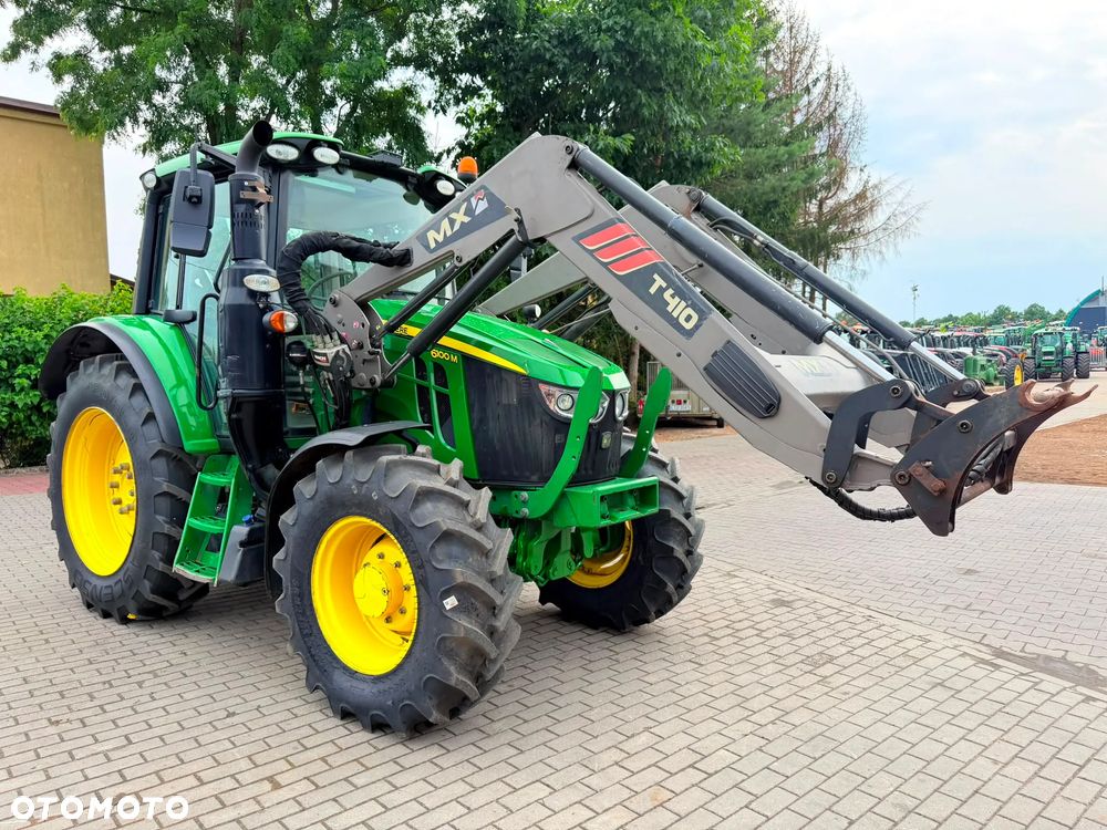 John Deere 6100M - 8