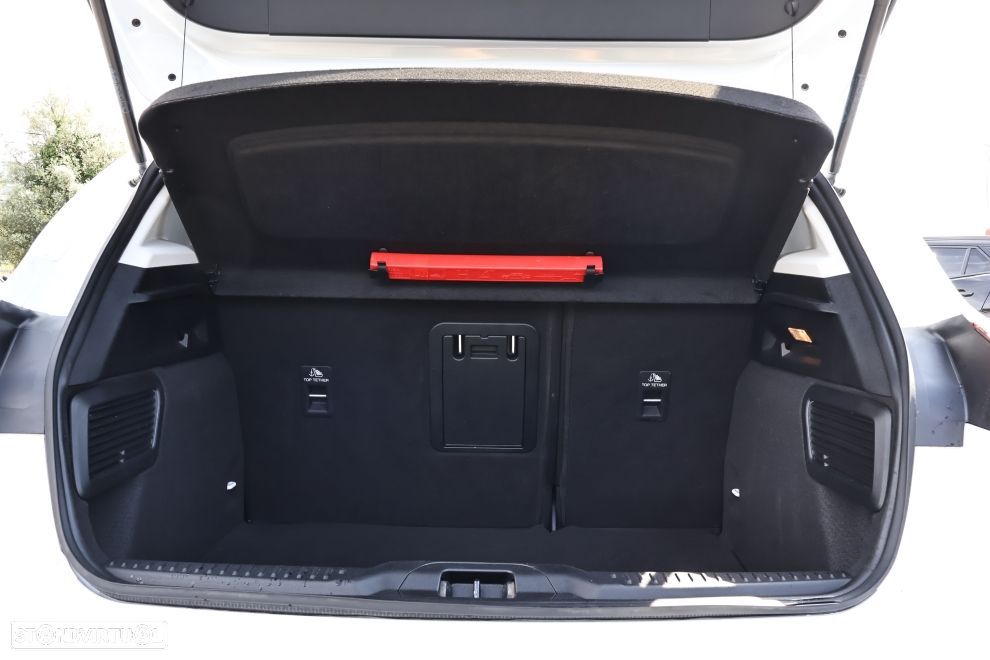 Ford Focus 1.0 EcoBoost MHEV Connected - 19
