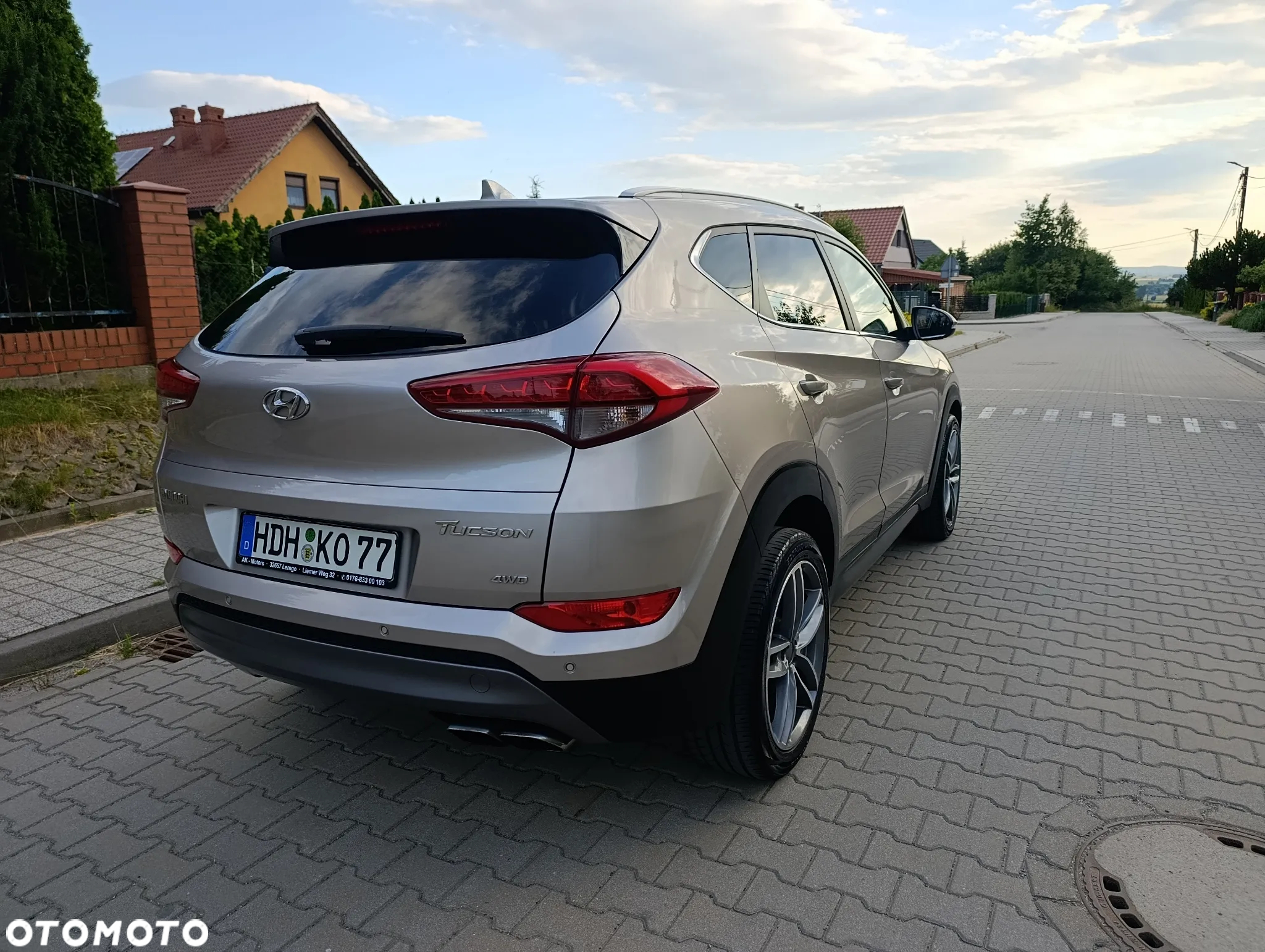 Hyundai Tucson 2.0 CRDi 4WD Automatik Premium - 16