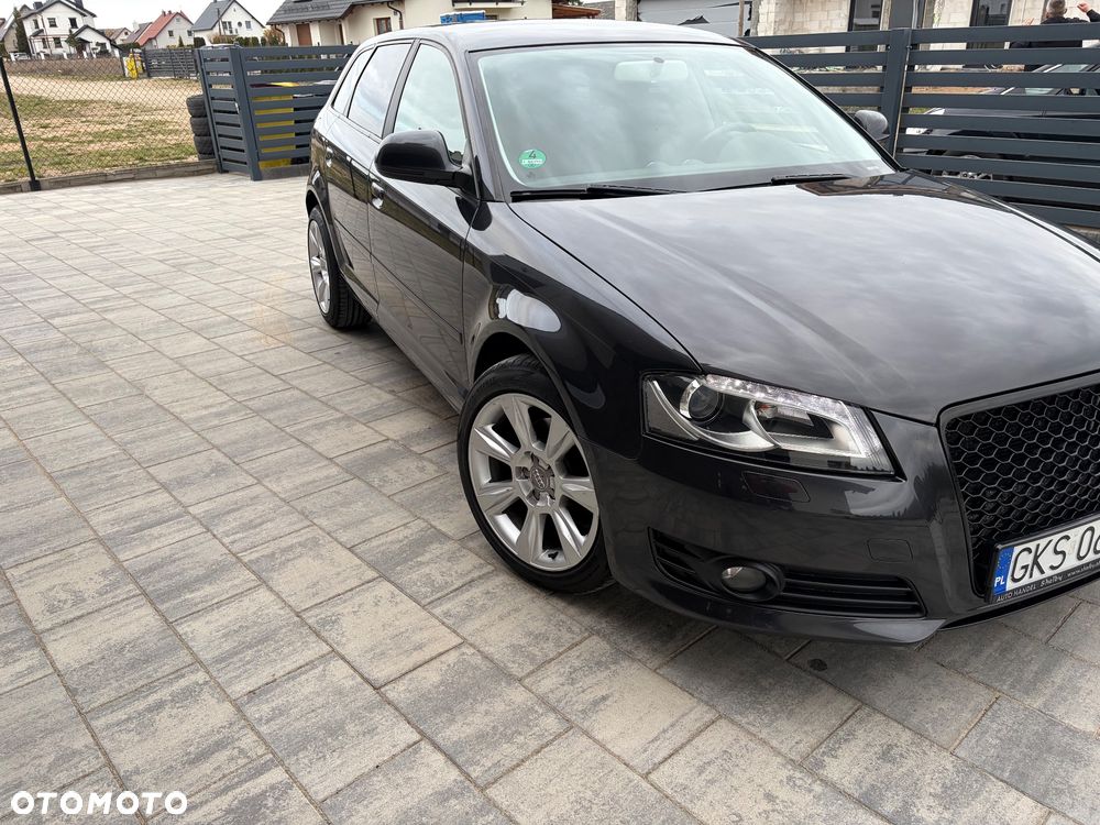 Audi A3 Sportback - 8