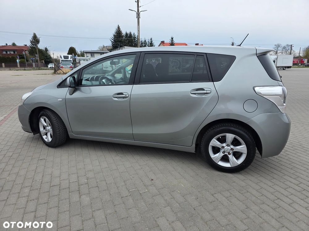 Toyota Verso 2.0 D-4D Life - 5