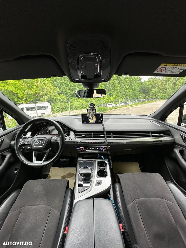 Audi Q7 - 7