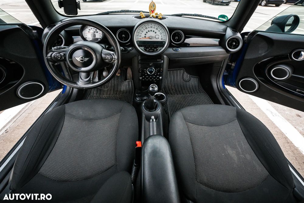Mini Cooper Standard - 15