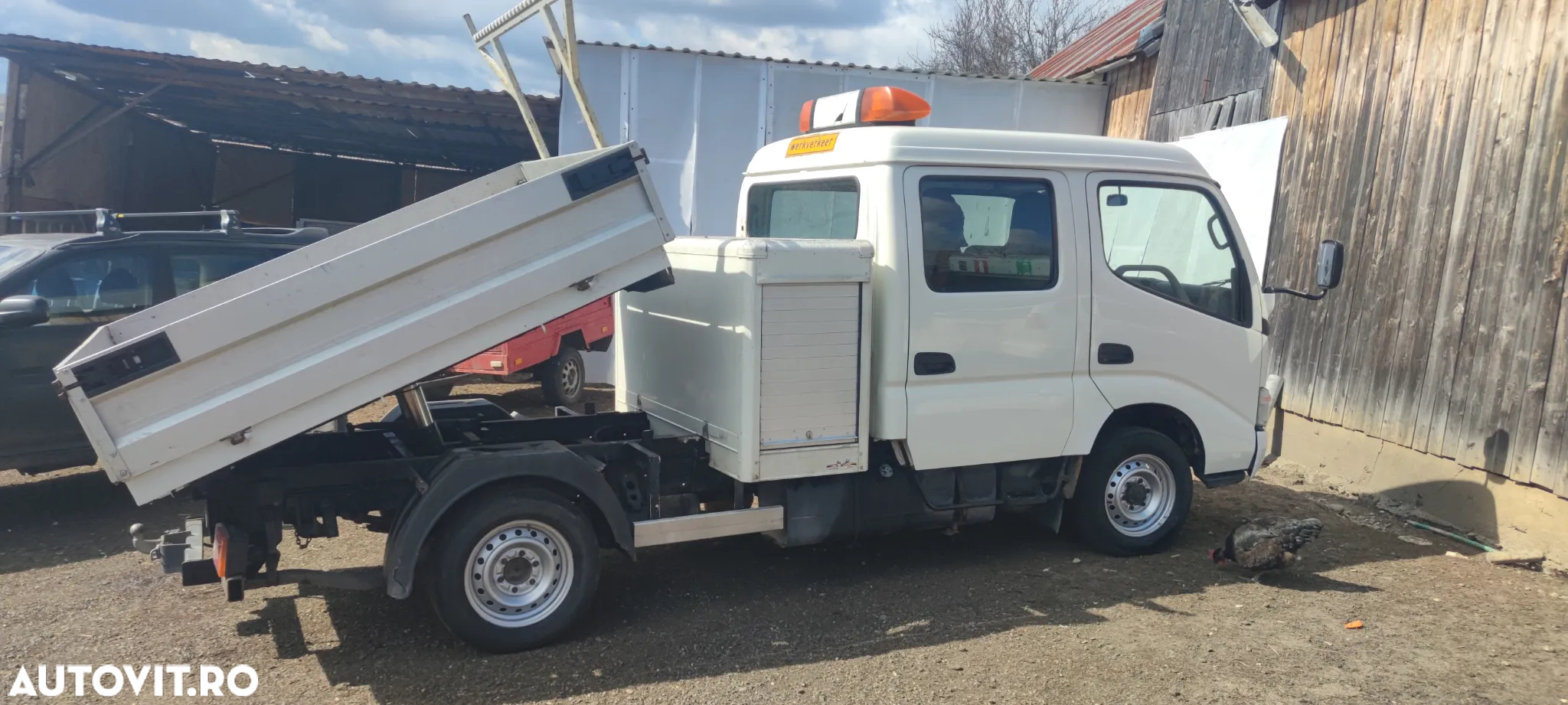 Toyota Dyna - 2