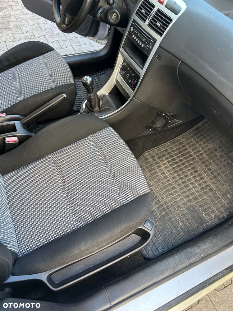 Peugeot 307 - 5