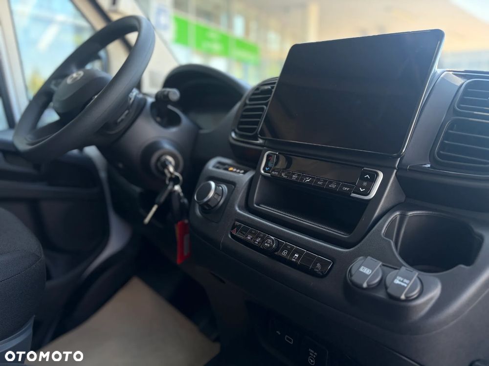 Toyota Proace MAX - 10