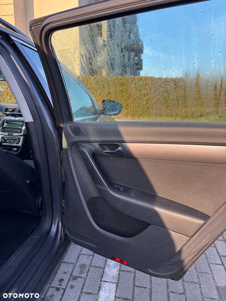 Volkswagen Passat 1.4 TSI Trendline - 12