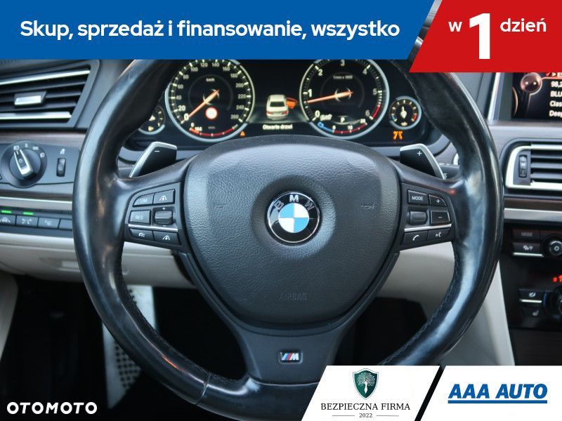BMW Seria 7 - 17