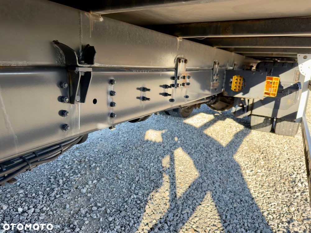 Scania SCANIA R450 / IZOTERMA / KONTENER / DO ŻYWCA / SILNIK 6 CYLINDROWY / 13 LITROWY  / KLIMA POSTOJOWA / WINDA / SPROWADZONY / SYPIALKA / AUTOMAT / 18 PALET / E6 / STAN BARDZO DOBRY - 10