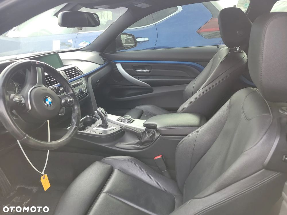 BMW Seria 4 435i xDrive M Sport - 8