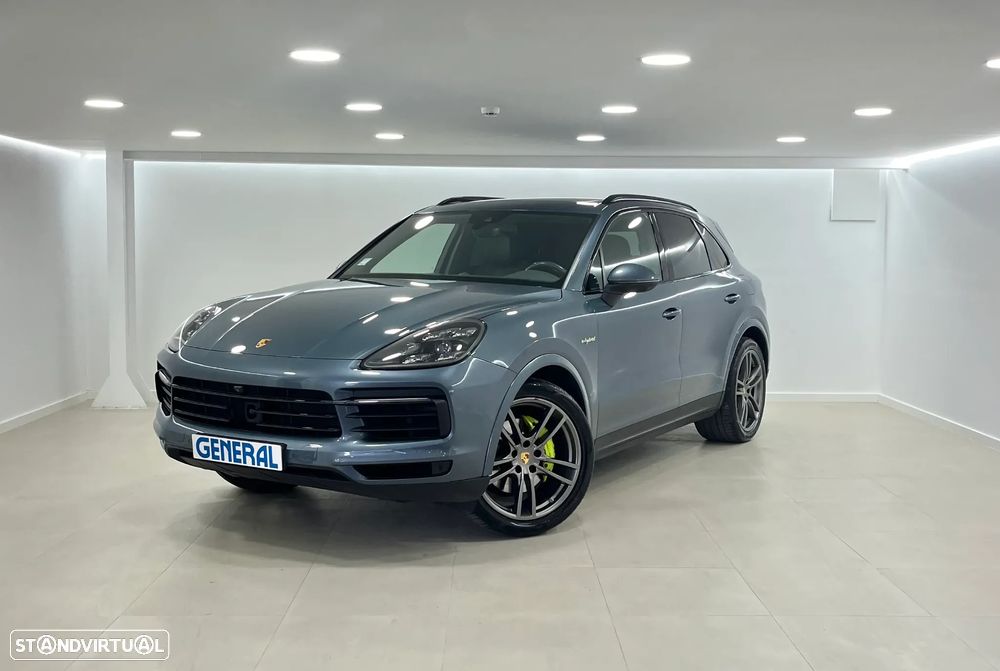 Porsche Cayenne E-Hybrid - 1