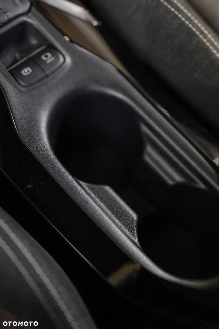 Toyota Corolla - 25