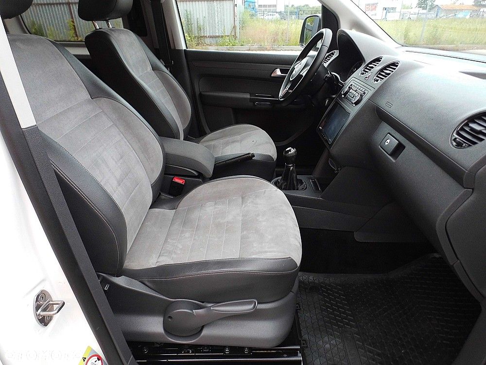 Volkswagen Caddy 1.6 (7-Si.) Edition 30 - 4