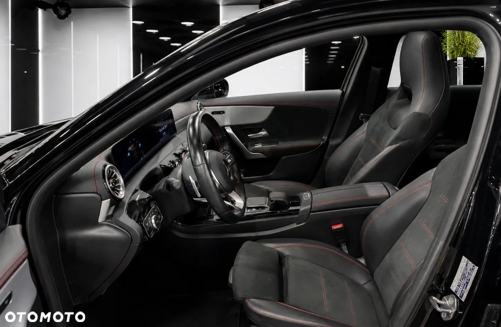 Mercedes-Benz CLA 250 4-Matic AMG Line 7G-DCT - 8
