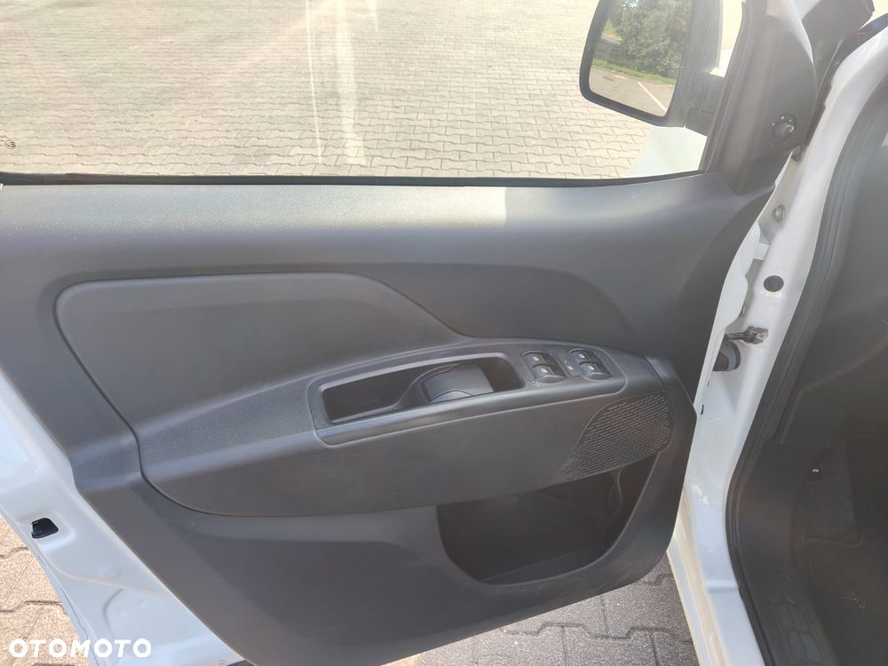 Fiat Doblo - 10