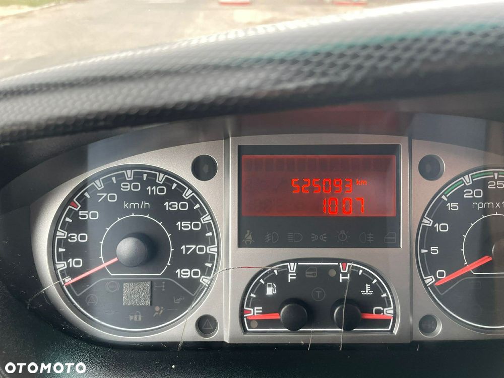 Iveco Daily35s14 - 14