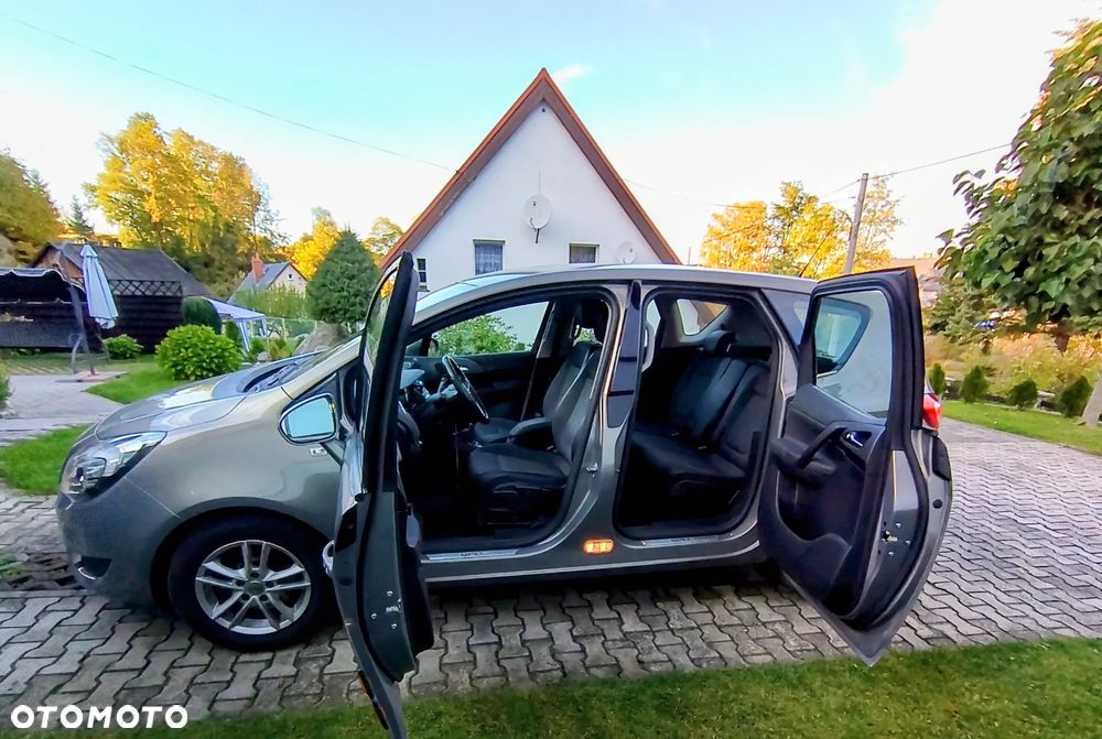 Opel Meriva 1.4 T Cosmo - 9
