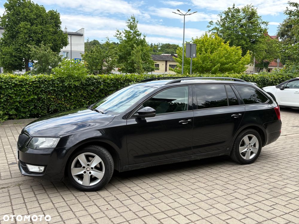 Skoda Octavia 1.6 TDI Ambition - 11