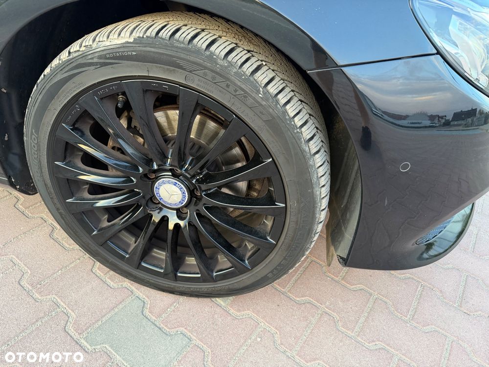 Mercedes-Benz Klasa E 200 9G-TRONIC Avantgarde - 17