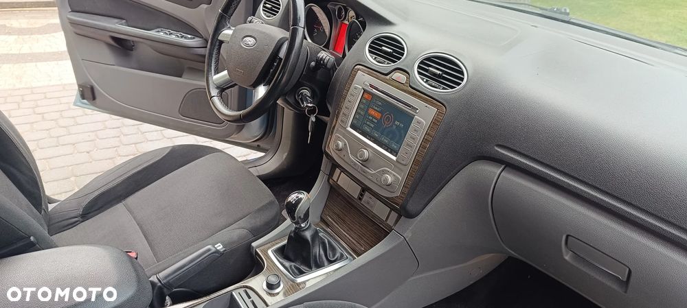 Ford Focus - 13