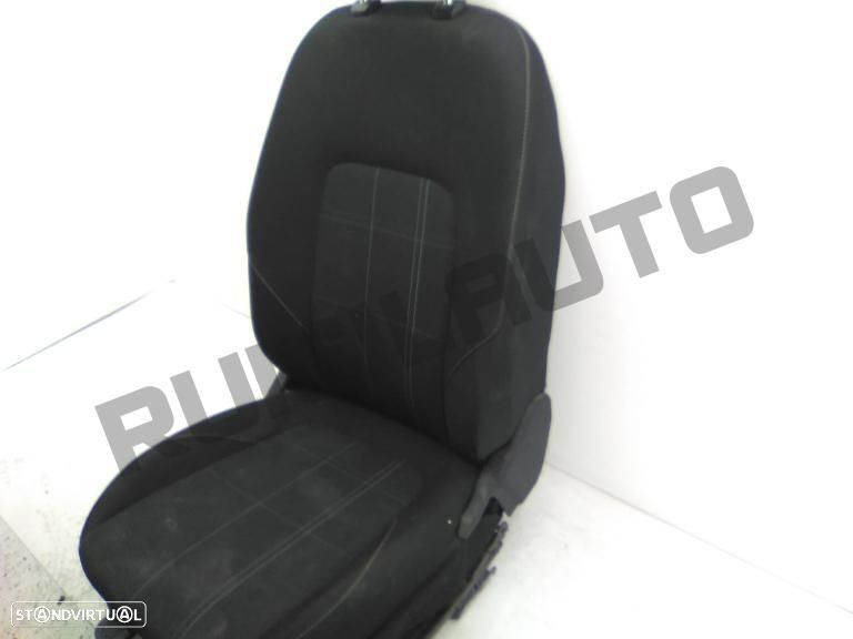Banco Frente Direito  Ford Fiesta Vii [2017_2023] 1.5 Tdci - 3