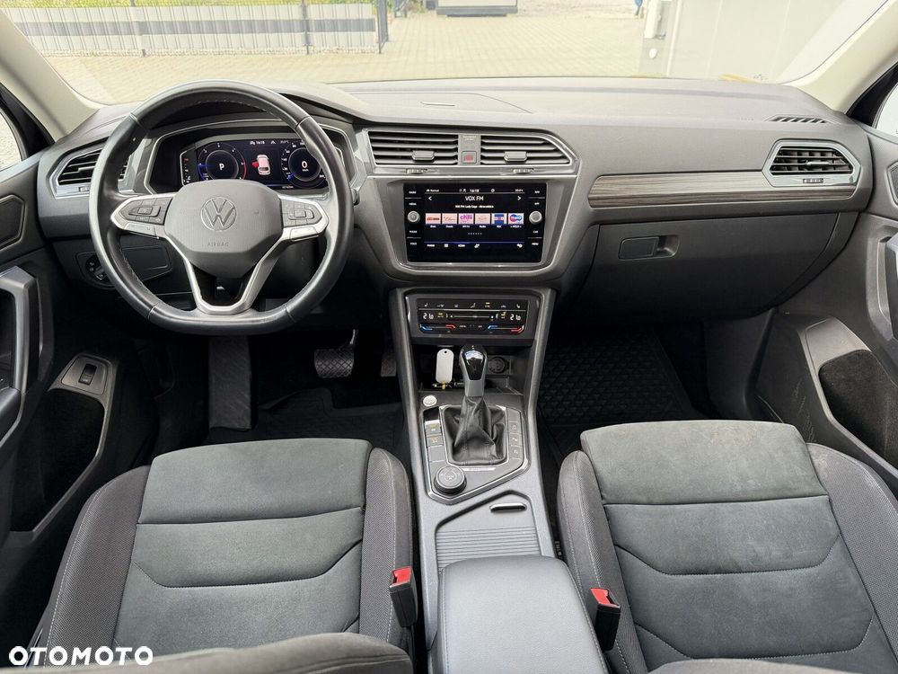 Volkswagen Tiguan Allspace 2.0 TDI 4Mot Elegance DSG - 15
