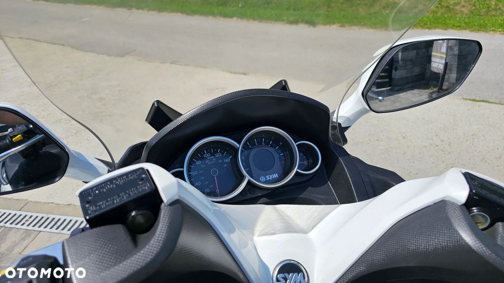 SYM GTS - 17