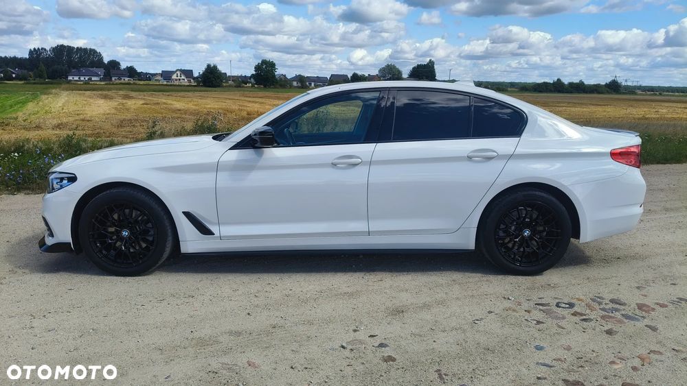 BMW Seria 5 520d xDrive Luxury Line sport - 7