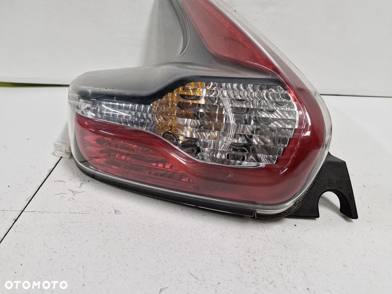 nissan juke i 1 f15 lift lampa lewa tylna lewy tył l90049815 - 4