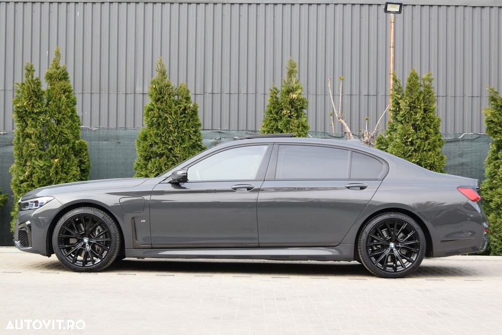 BMW Seria 7 745Le xDrive - 41