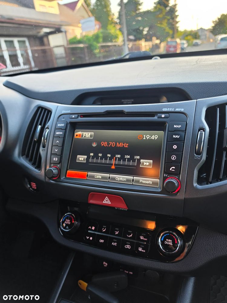 Kia Sportage 2.0 CRDI 2WD Spirit - 24