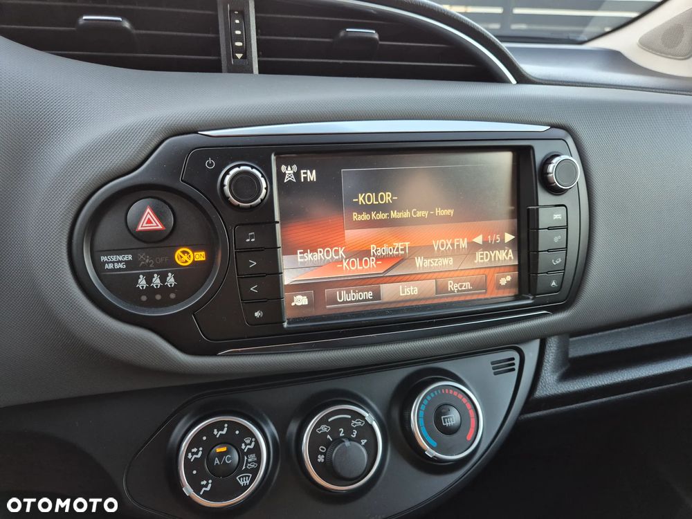 Toyota Yaris 1.33 VVT-i Lounge - 22
