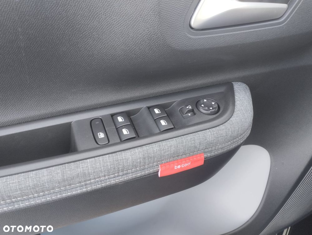 Citroën C3 Aircross 1.2 Turbo Plus S&S - 17