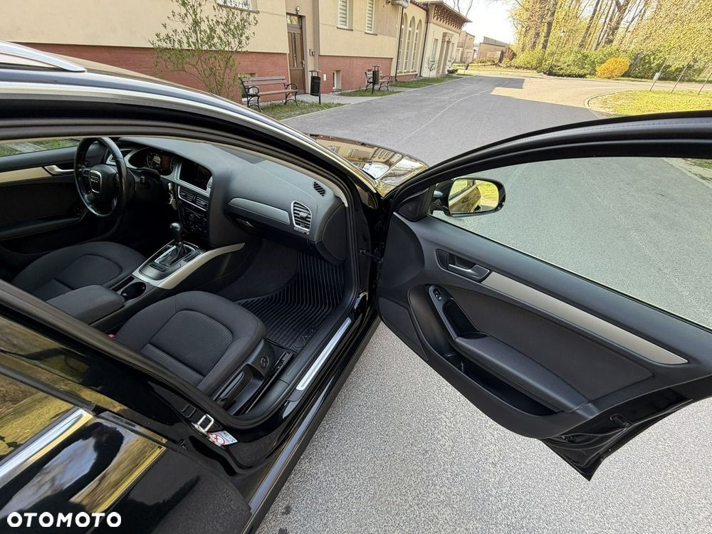 Audi A4 Avant - 29