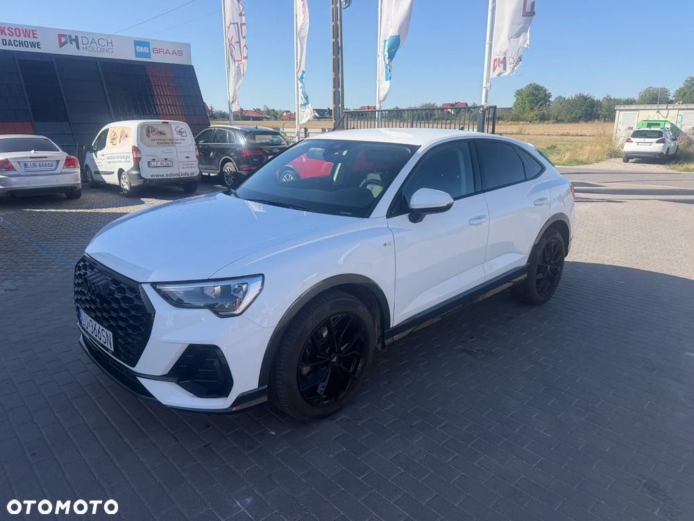 Audi Q3 35 TFSI mHEV S-Line S tronic - 1