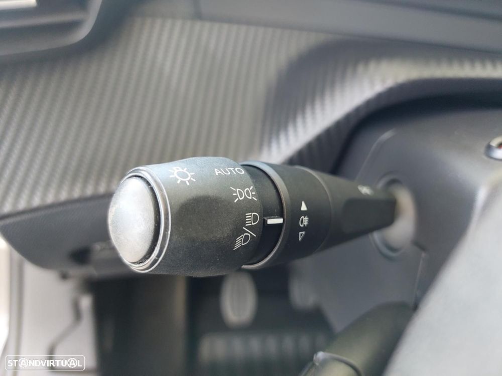 Peugeot 2008 1.5 BlueHDi Active Pack - 27