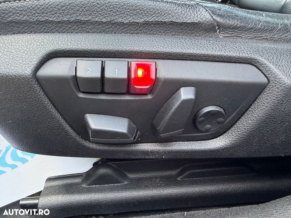 BMW Seria 3 320d DPF Aut. Edition Sport - 8