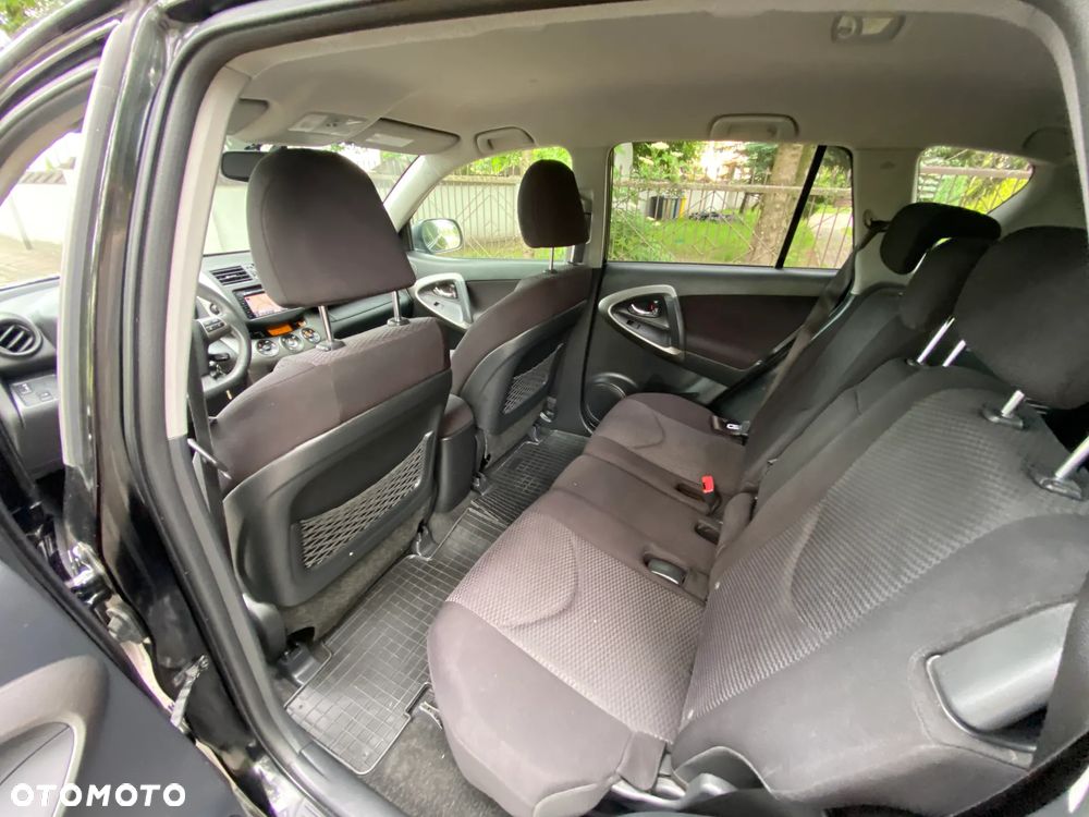 Toyota RAV4 2.0 4x4 Travel - 6
